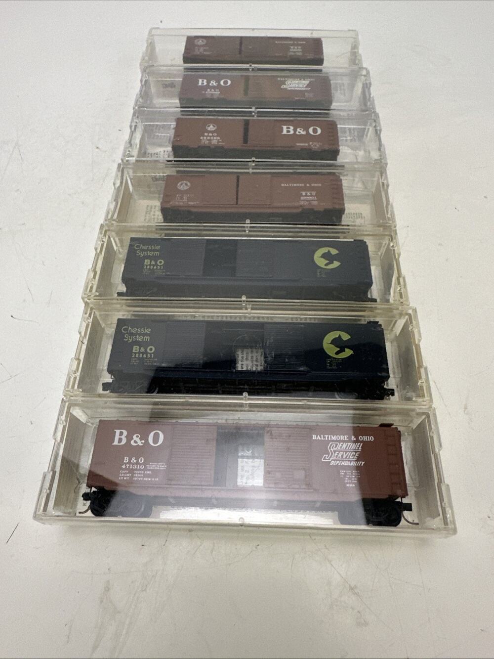 LOT of 7 N Scale Micro-Trains MTL B&O Baltimore & Ohio Boxcars